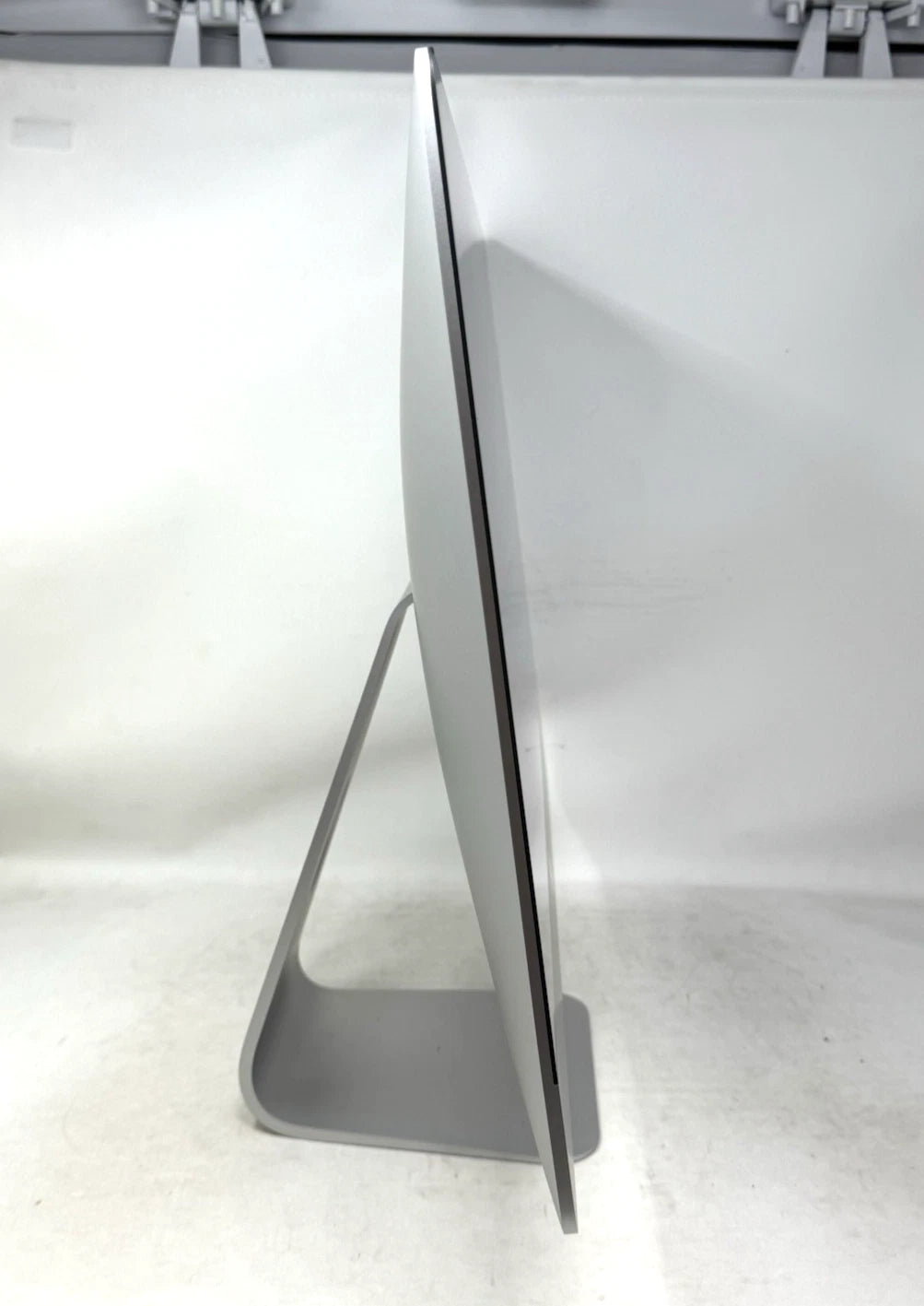 Apple Imac 21,5" 2019 I5 8500 8GB ram 256GB ssd