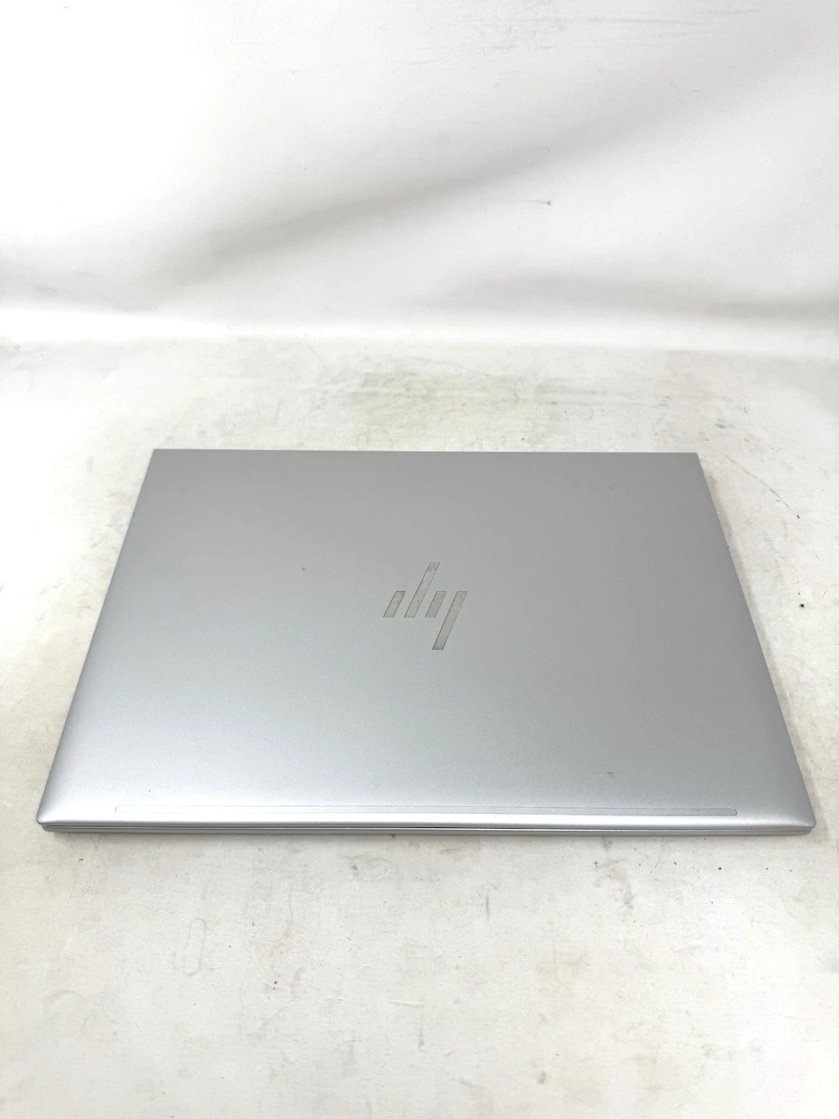 Hp Elitebook 840 G9 I5 1235U 16gb RAM 256gb SSD 14"