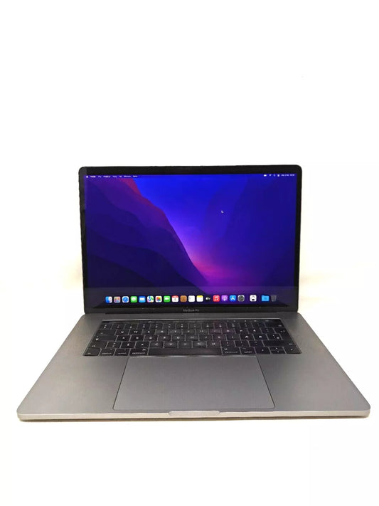 Apple Macbook pro 15" 2016 I7 6820HQ 16gb 512gb