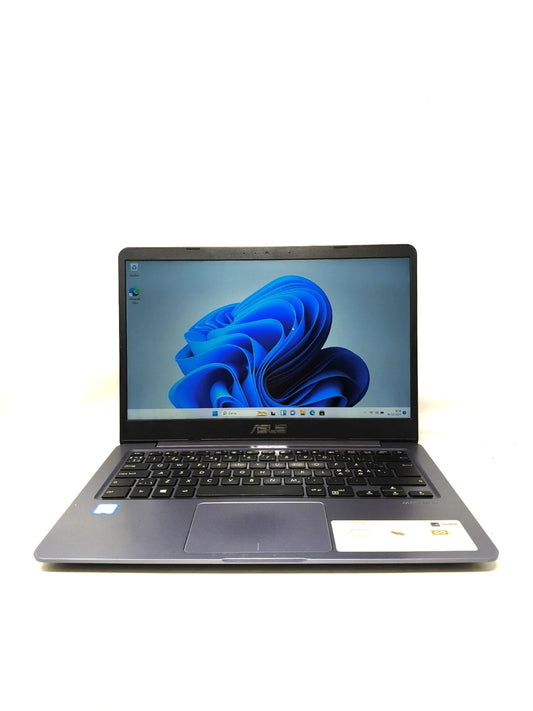 Asus Vivobook X411UA I3 8130U 4gb 256gb 14"