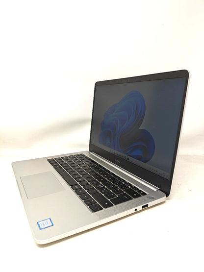 Huawey Matebook D I5 8250U 8gb 512gb 14" win 11