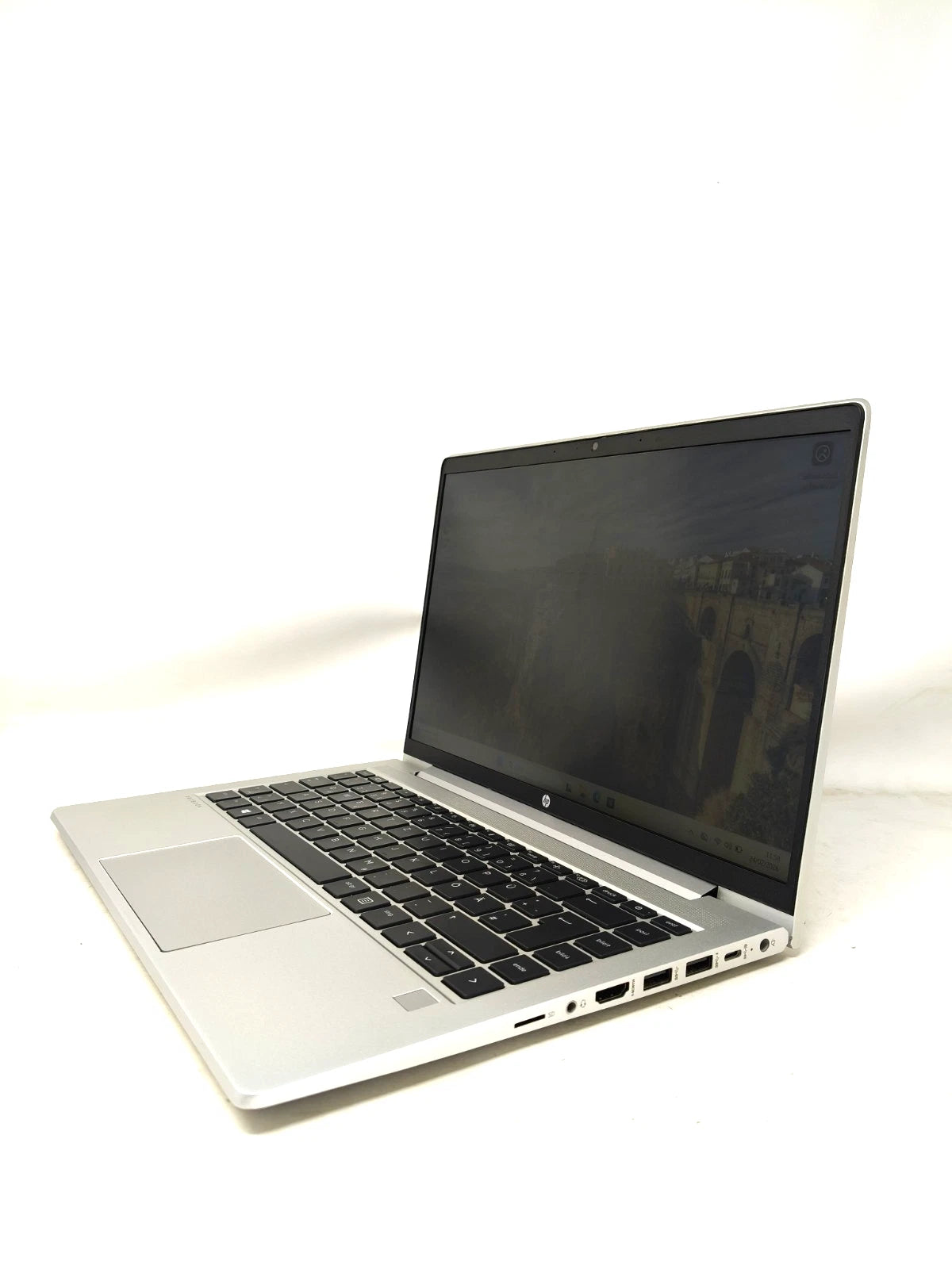 Hp probook 440 G8 I5 1135G7 8gb 256gb 14"