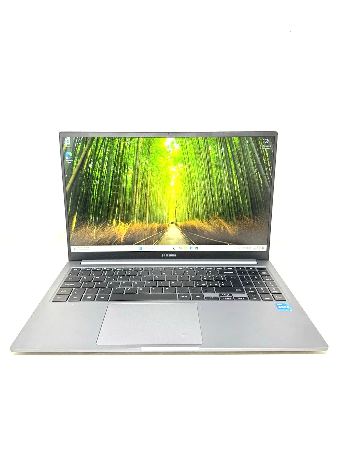 SAMSUNG GALAXY BOOK 4 15,6 Ricondizionato – i3 1315U, 8GB RAM, 256GB SSD, Win 11