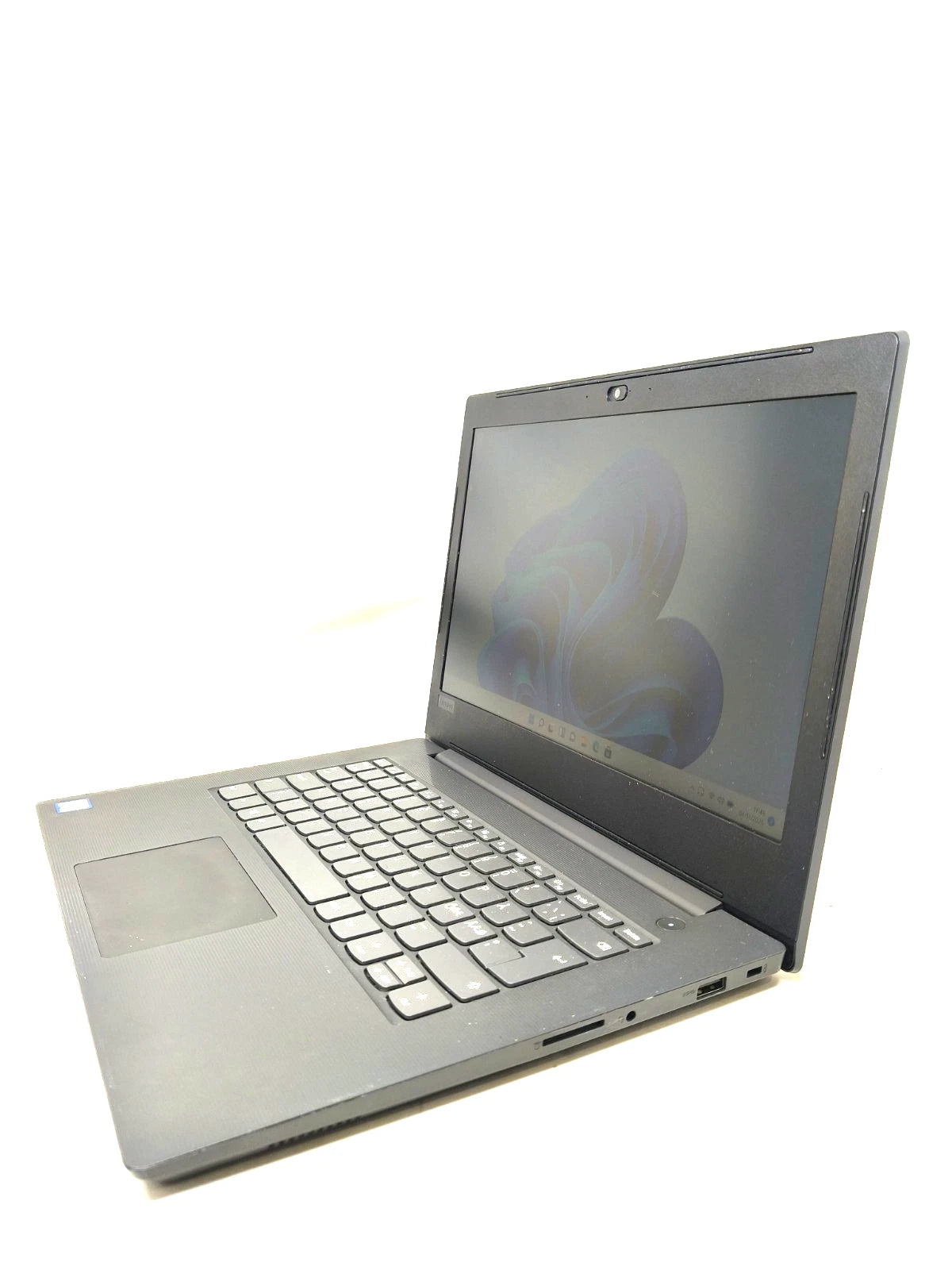 Lenovo V130-14IKB I3 7020U 8gb 128gb 14"