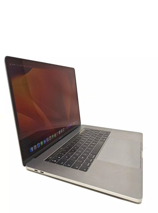 Apple Macbook Pro 15" 2017 I7 7700hq 16gb 512gb