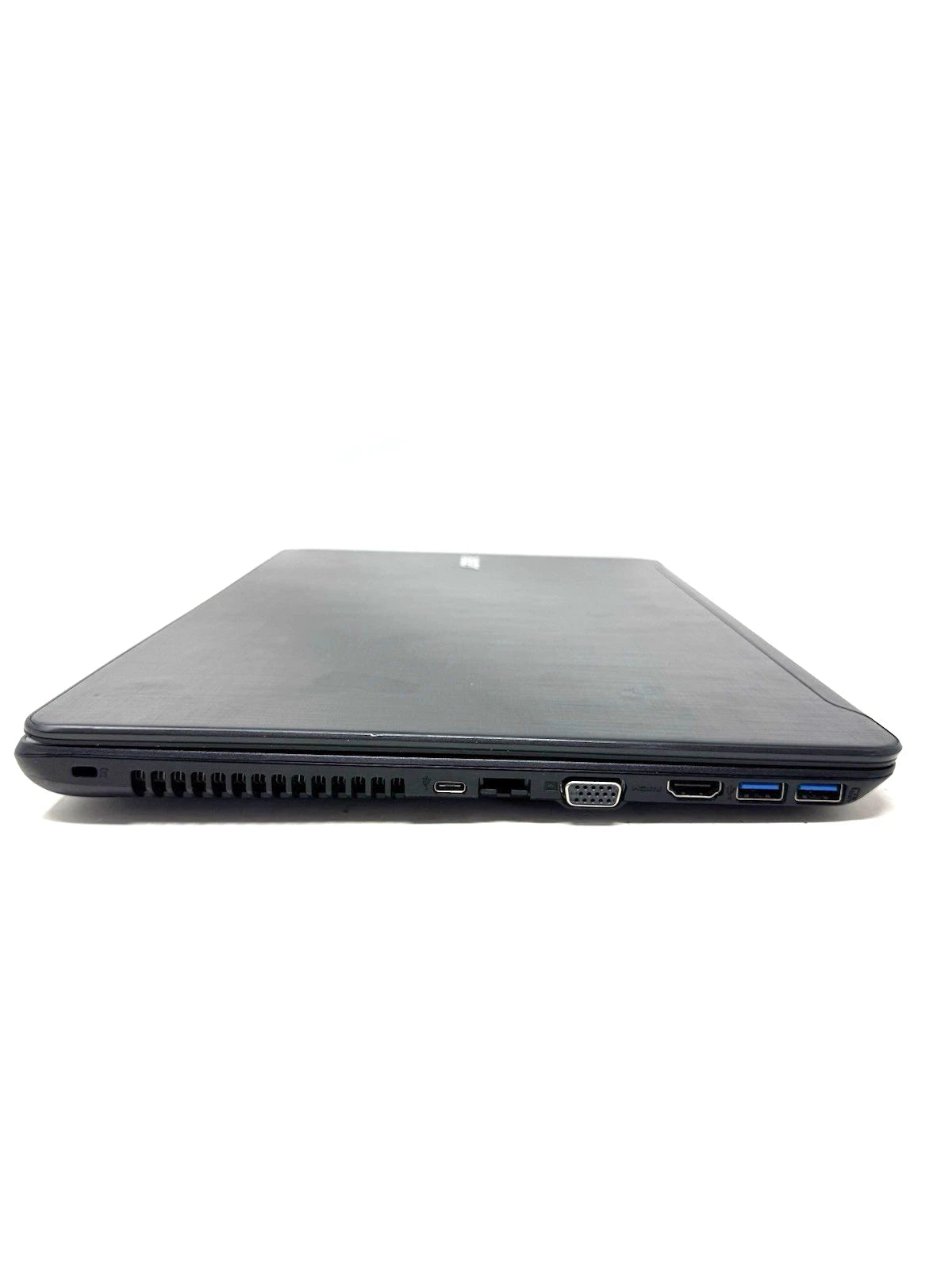 Acer Aspire F5-573G I7 7500U 4GB ram 128Gb+1Tb 15,6"