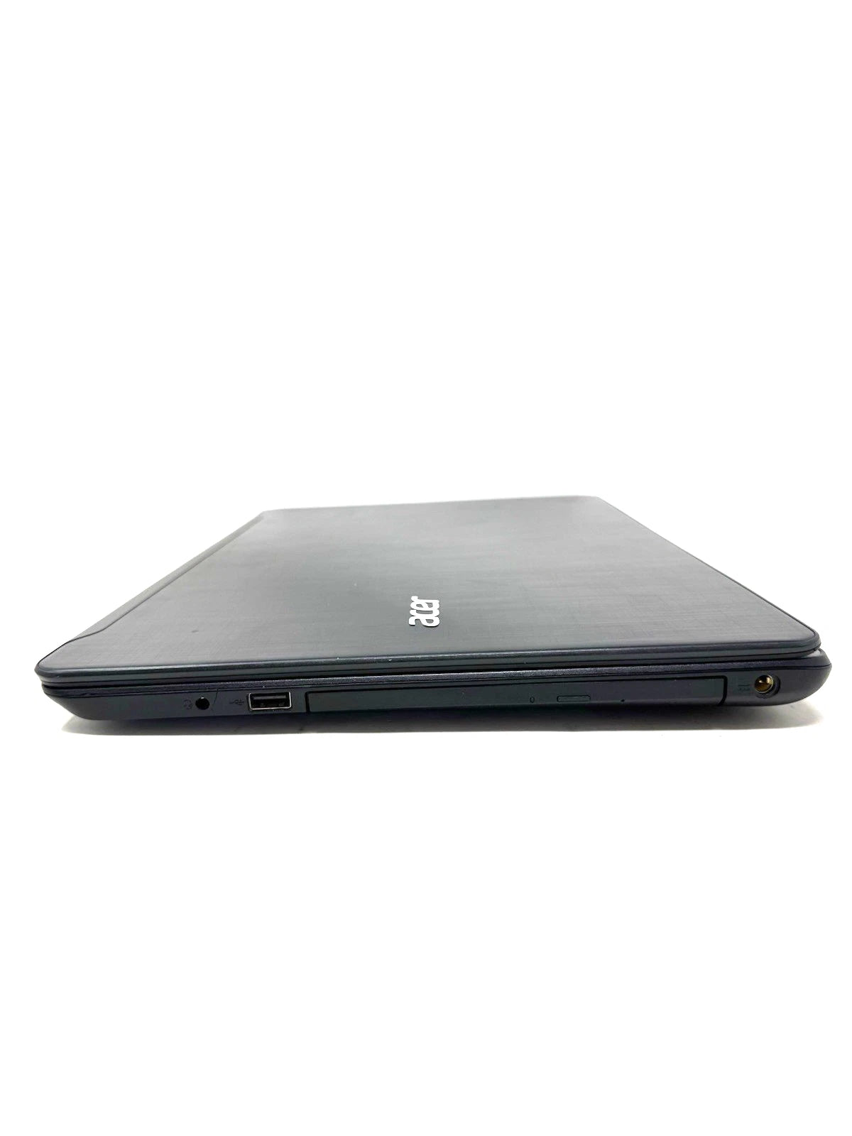 Acer Aspire F5-573G I7 7500U 4GB ram 128Gb+1Tb 15,6"