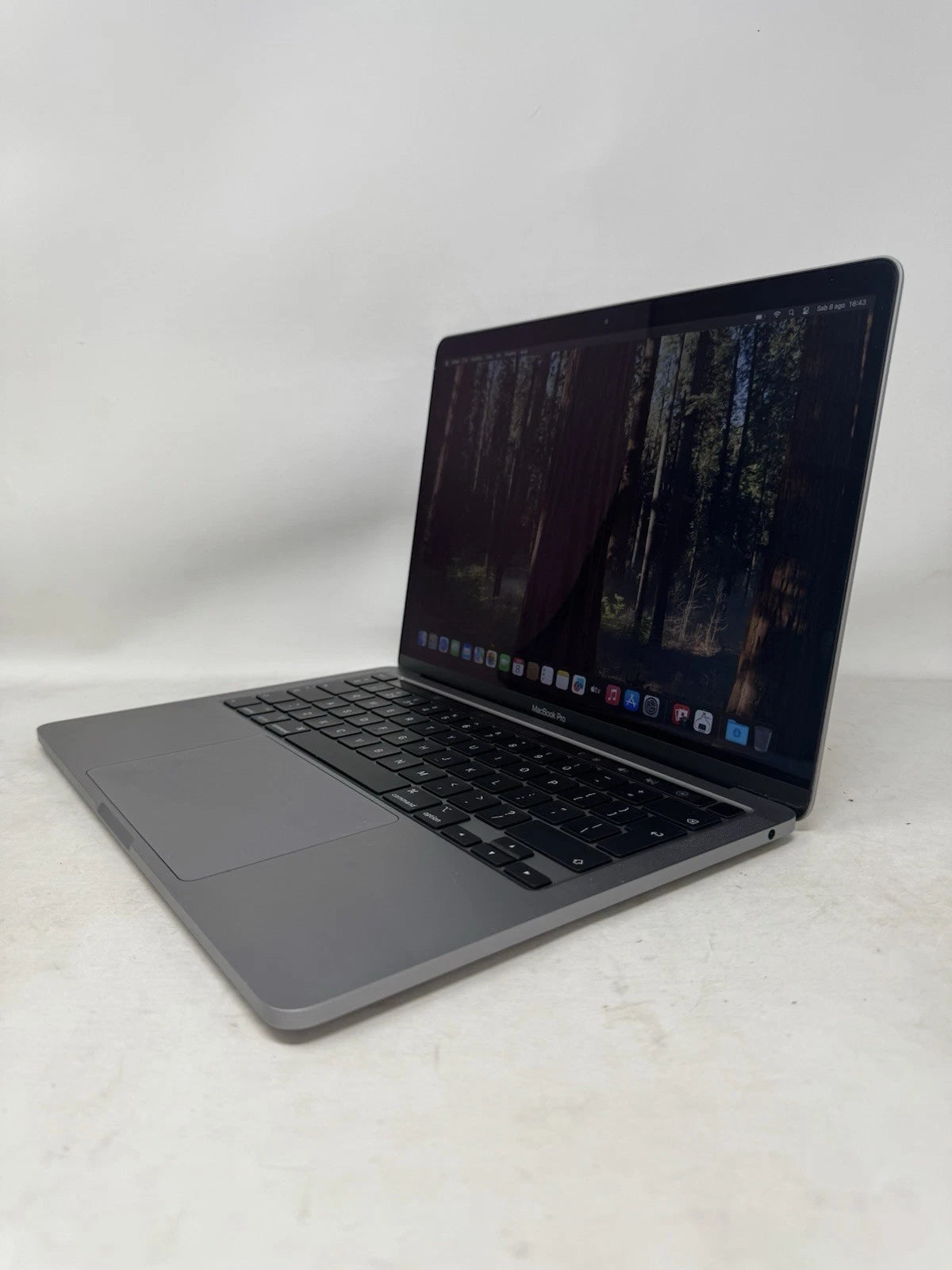 Apple Macbook pro 13" 2020 I5 8257U 8gb RAM 256gb SSD