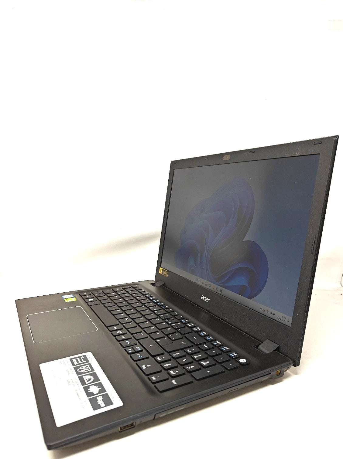 Acer aspire F5-572G I5 6200U 8gb 1tb 15,6" win 11