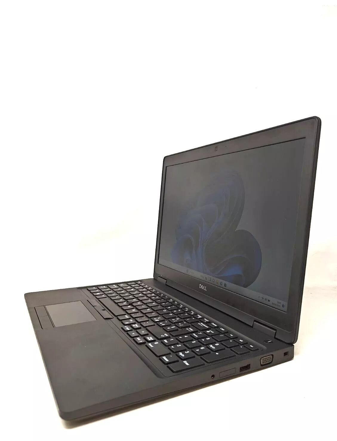 Dell latitude 5590 I5 8250U 4gb 256gb 15,6"
