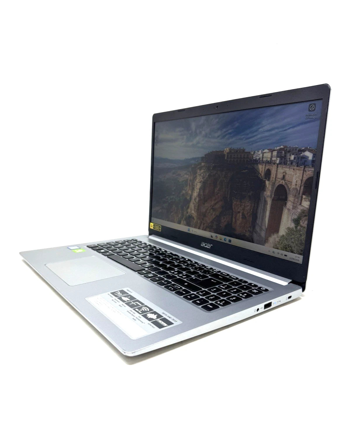 Acer Aspire 5 A515-54G I7 8565U 8gb ram 512gb SSD 15,6"
