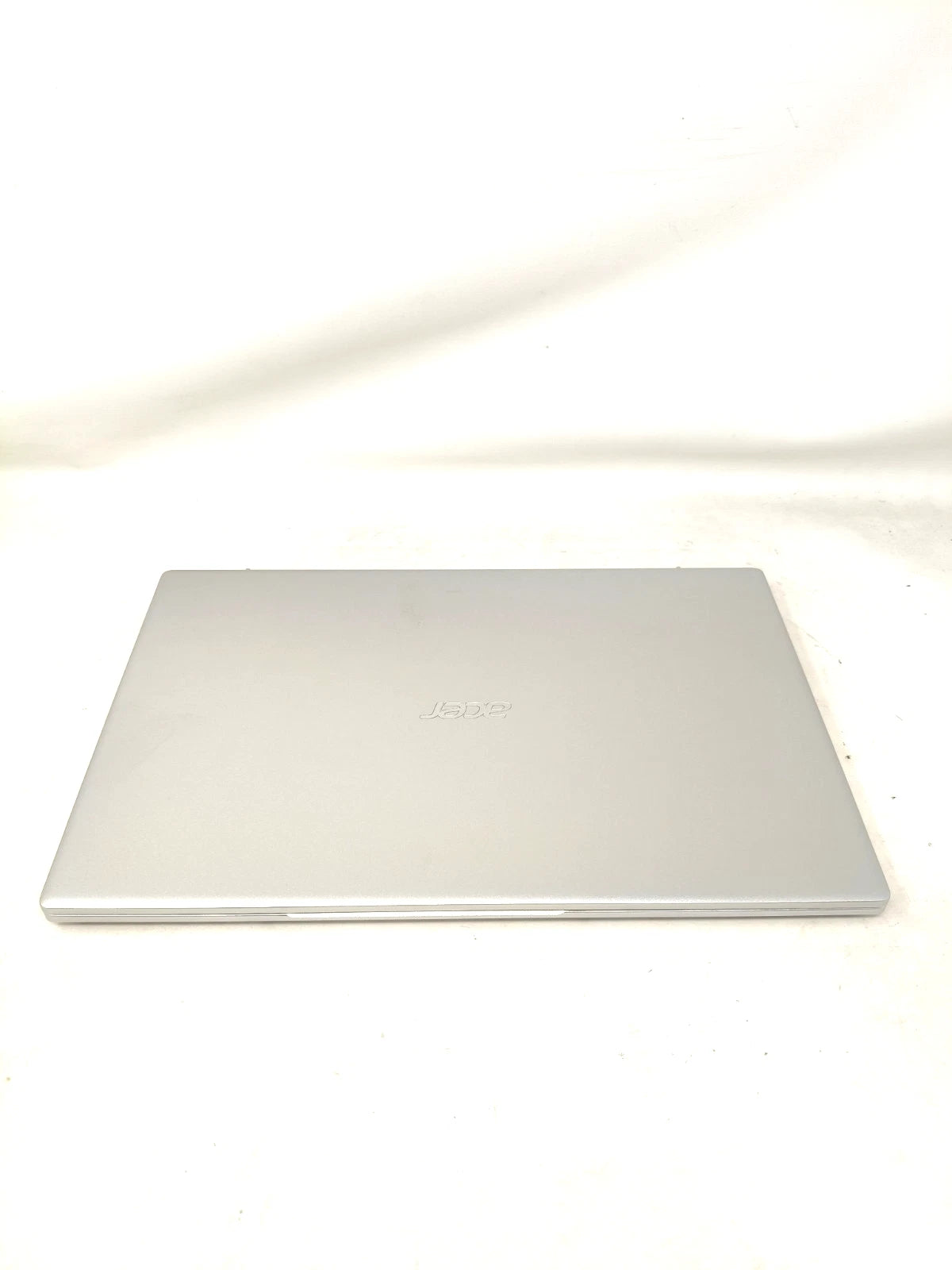 Acer swift Sf314-511 I3 1115G4 8gb 256gb 14"