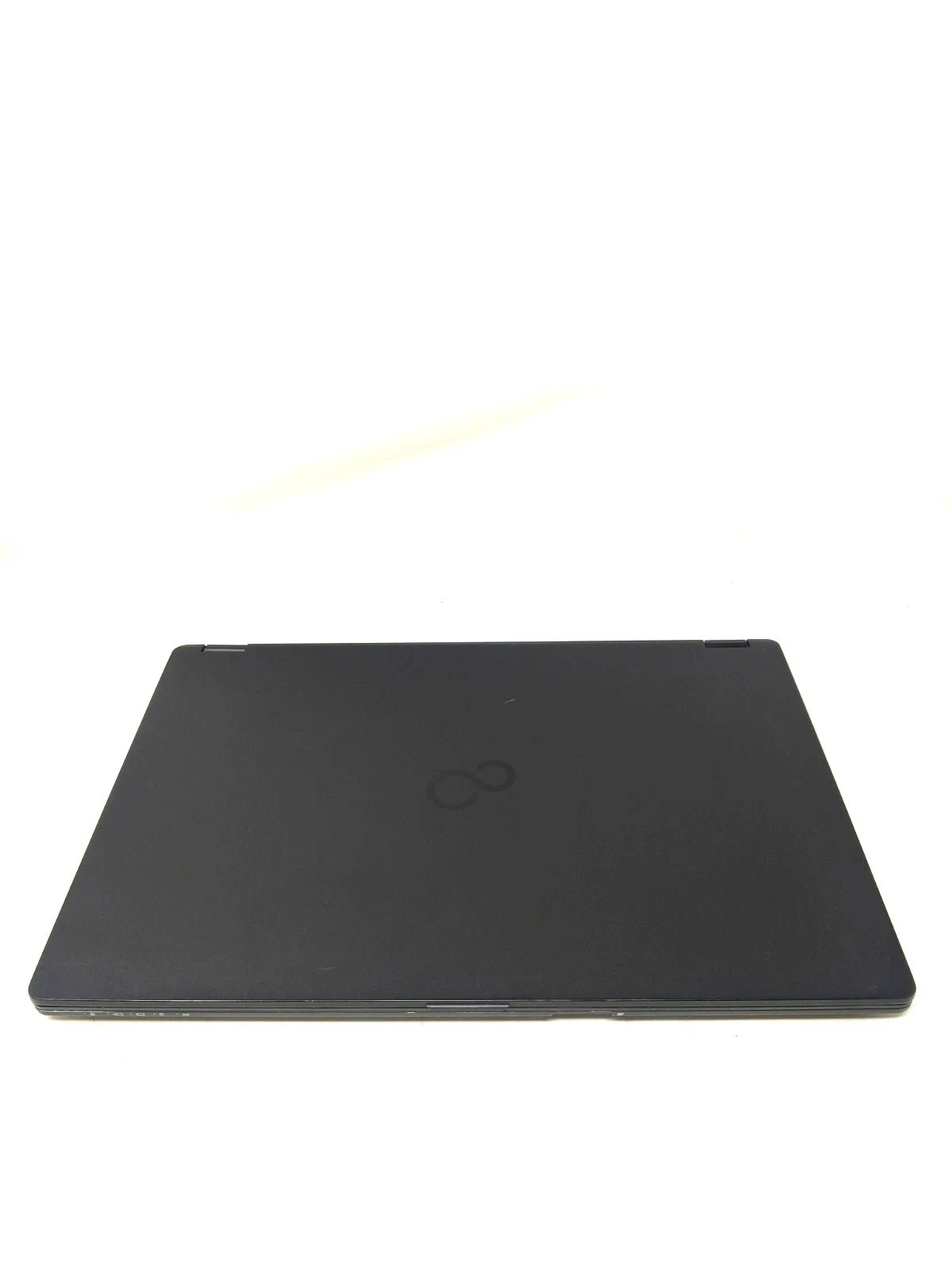 Fujitsu lifebook U758 I7 8550U 8gb 512gb 15,6"