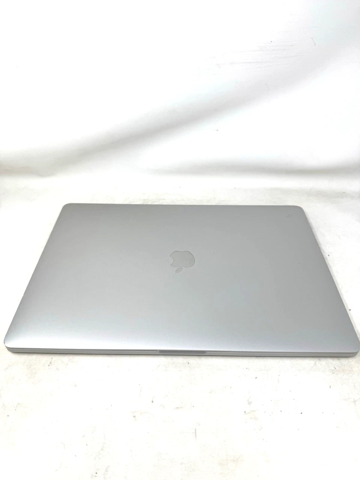 Apple Macbook Pro 16" 2019 ricondizionato I7 9750H 16gb 512gb
