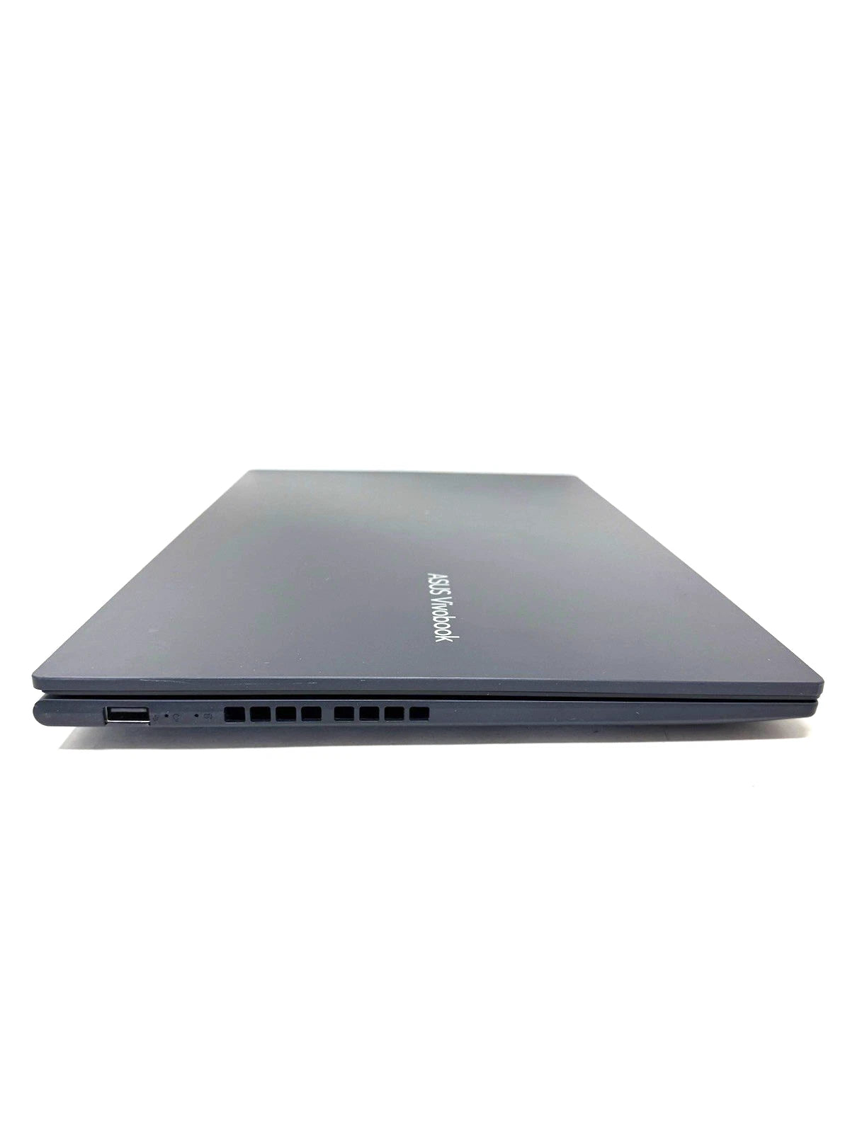 Asus Vivobook 15 X1502 I7 12700H 8GB ram 512GB ssd 15,6"