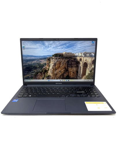 Asus Vivobook 15 X1502 I7 12700H 8GB ram 512GB ssd 15,6"